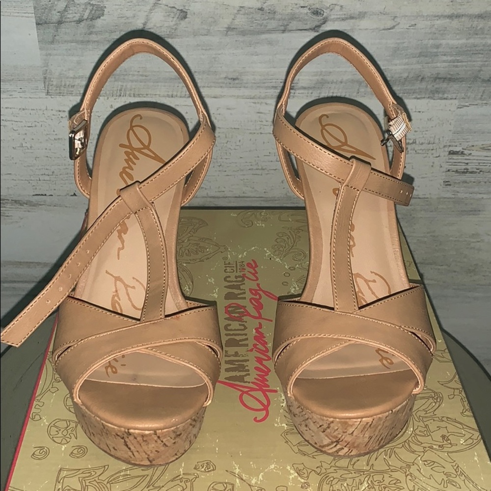 Beautiful beige heels